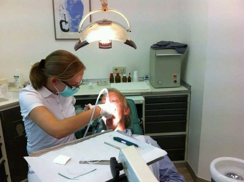 The Hidden Price of Bargain Dentistry Abroad: When Overseas Implants and Veneers Come Home to Fail